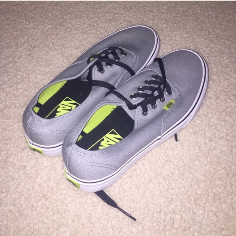 Vans repost